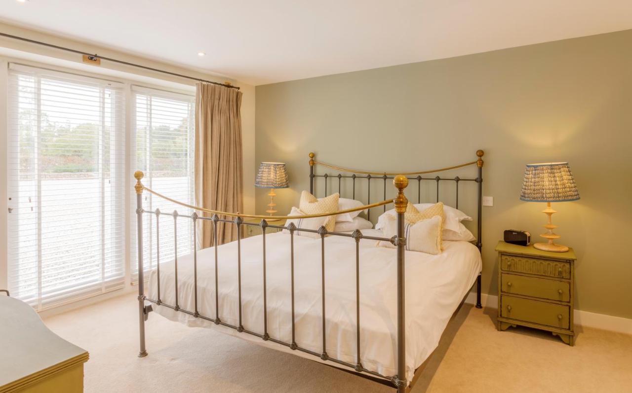 ウェイドブリッジ Trewornan Manor Bed & Breakfast エクステリア 写真