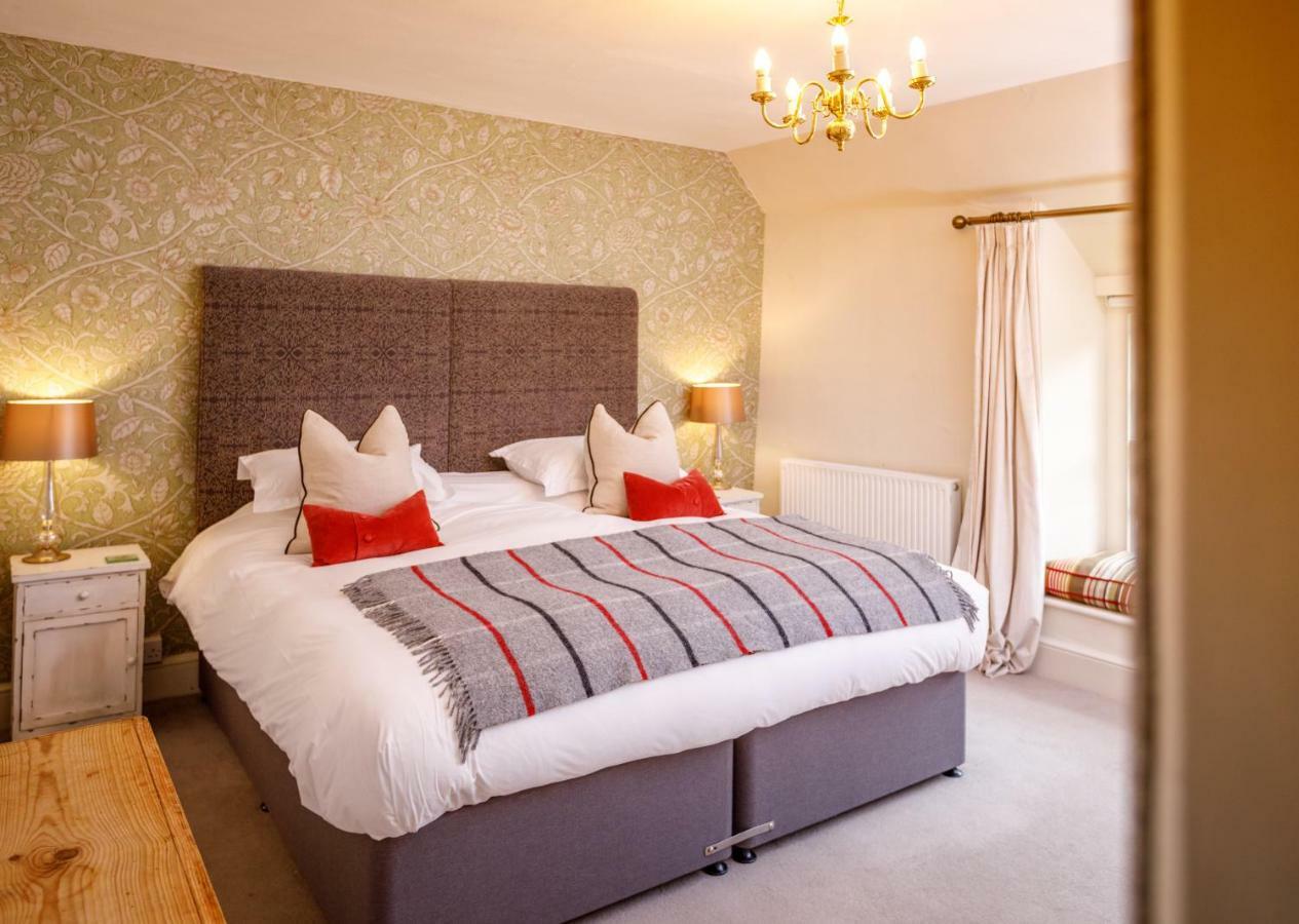 ウェイドブリッジ Trewornan Manor Bed & Breakfast エクステリア 写真