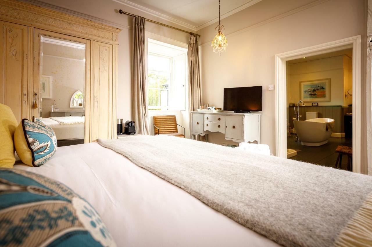 ウェイドブリッジ Trewornan Manor Bed & Breakfast エクステリア 写真